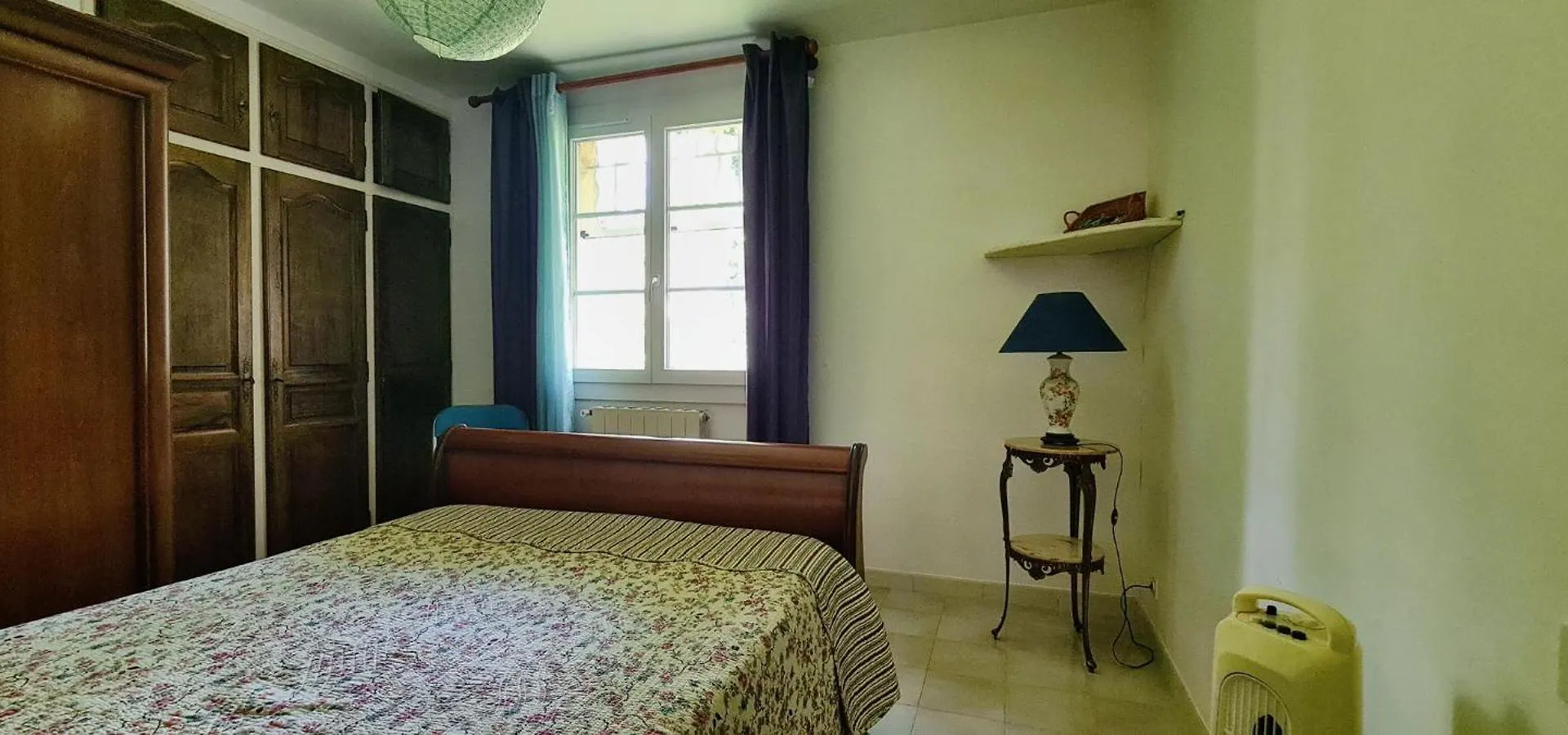 Les 2 Cypres, House And Pool Villa Chateauneuf-du-Pape 0*,  France